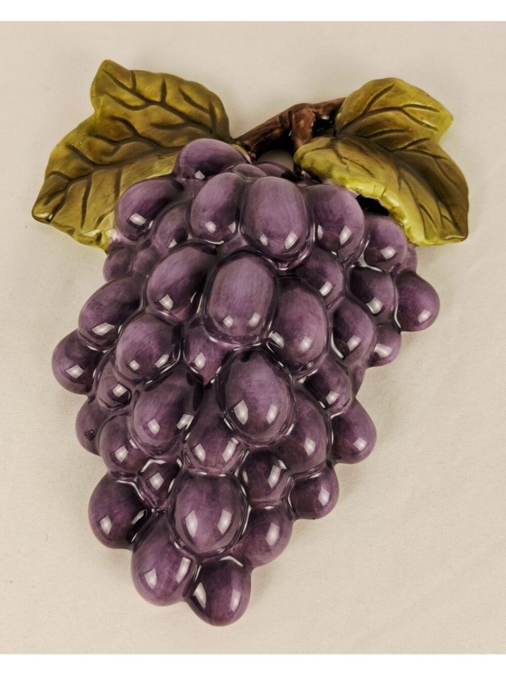 VTG 70's Home Interiors Sonoma Villa Ceramic Grape Wall Hanging Purple & Green